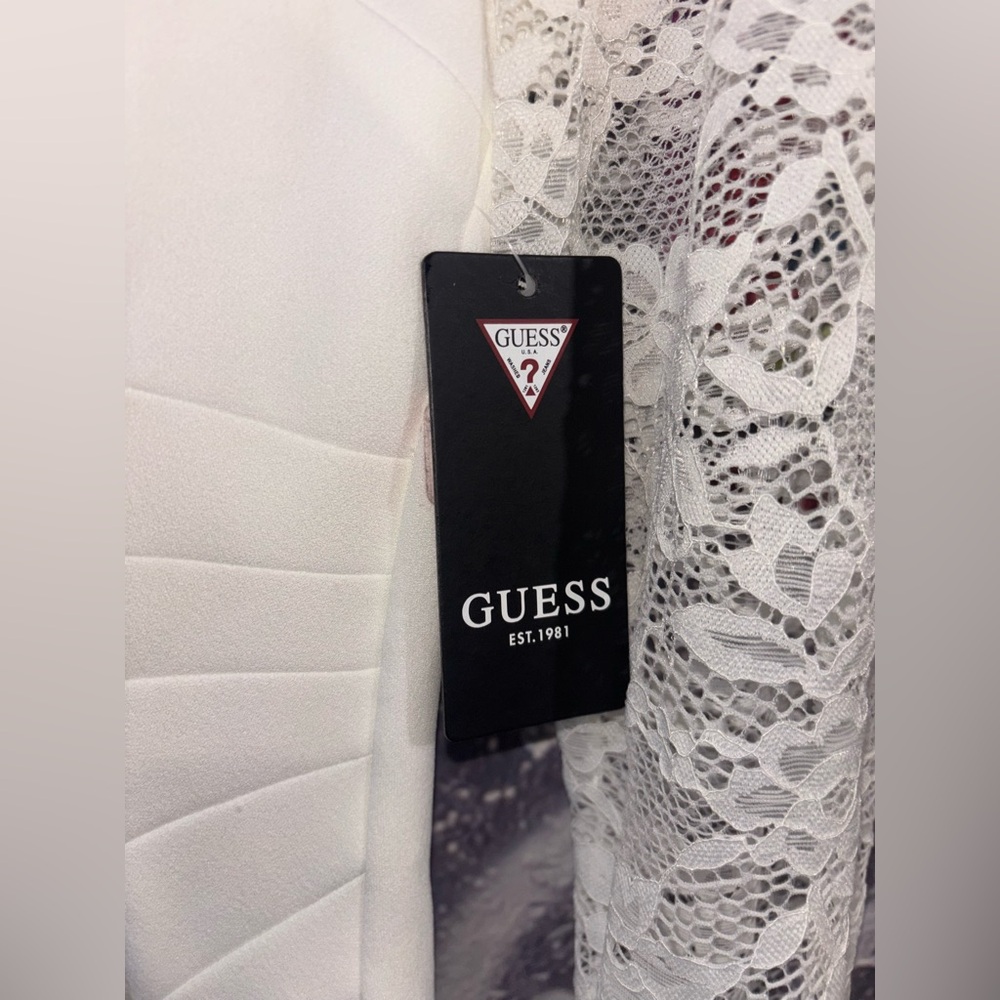 Guess  Lace Dress- Size 10 - Picture 5 of 6